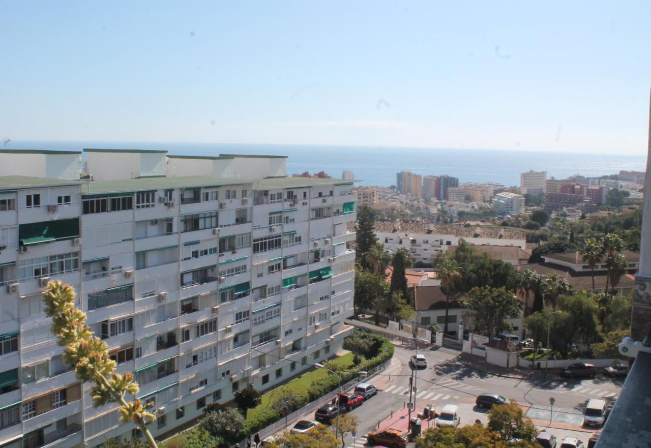 Coty'S Beach, Habitaciones En Casa Compartida Benalmádena Exterior foto